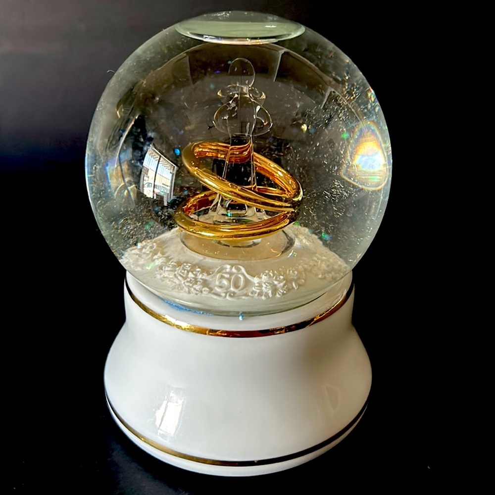 Vintage 4 x 5 musical glass snow globe with dancing couple and wedding rings